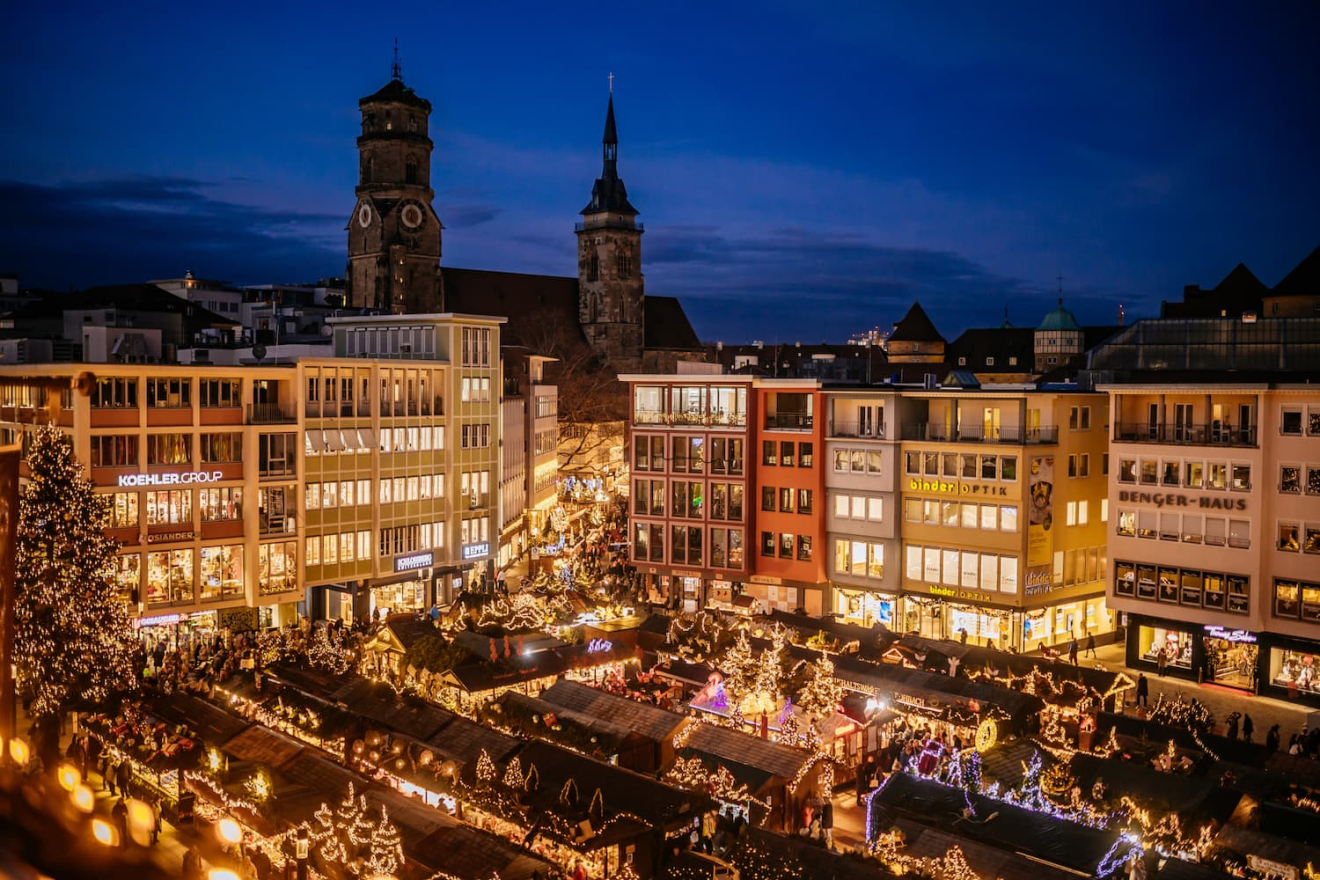 Stuttgarter Weihnachtsmarkt – Wirtschaftsmotor in schwierigen Zeiten