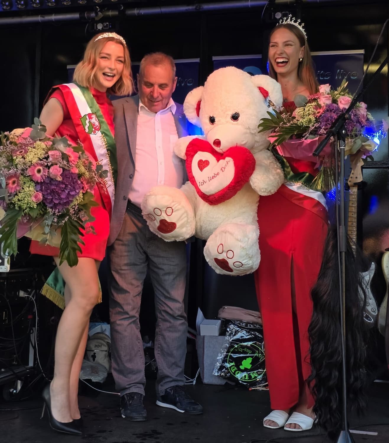 Cranger Kirmes: Jaquelyn I. heißt die neue Kirmeskönigin für NRW